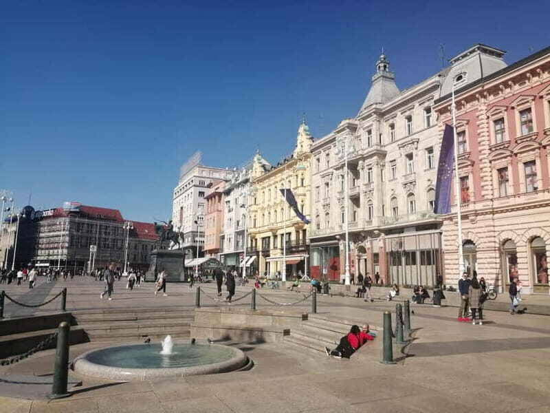 Zagreb: Group walking tour of Zagreb (funicular included) - FAQs