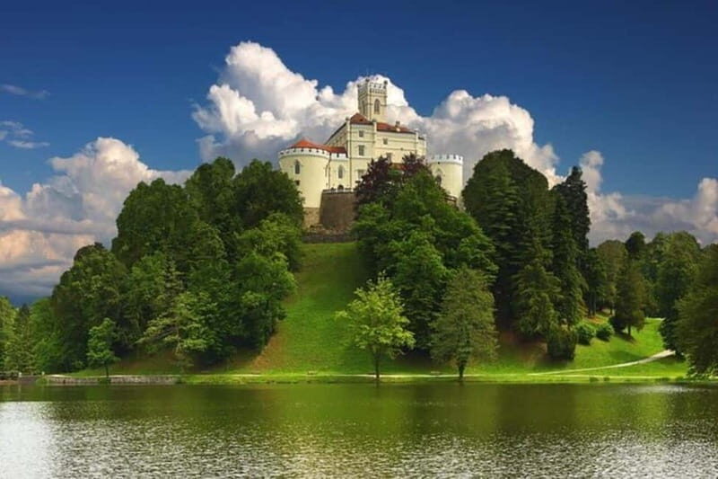 Zagreb: Krapina Neanderthal Museum & Trakoan Castle Tour - Transportation and Guide Service