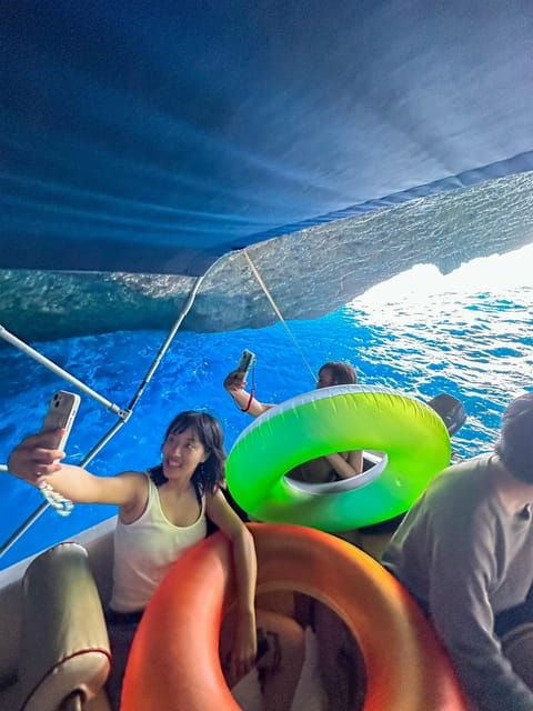 zakinthos-shipwreck-beach-and-blue-caves-land-and-sea-tour