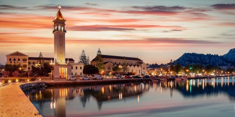 zakynthos-city-tour-by-night-with-transfer-and-dinner