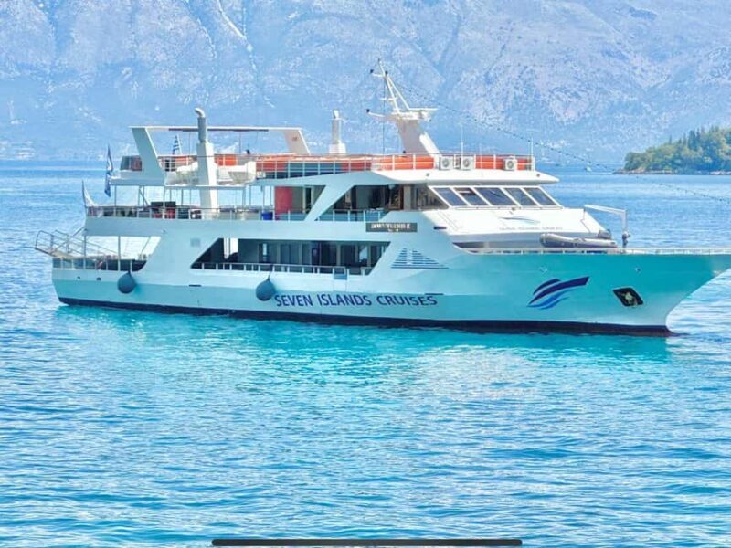 Zakynthos: Daily cruise around the island - Key Points