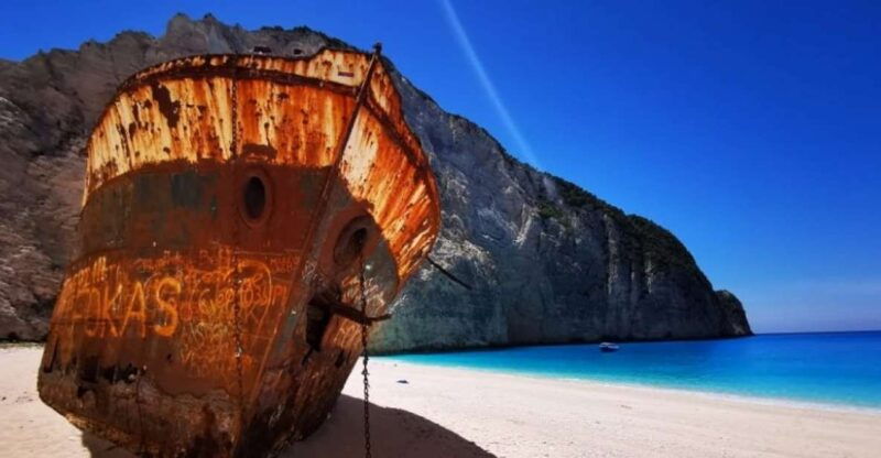 zakynthos-early-morning-shipwreckblue-caves-and-view-point