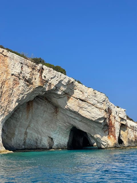 zakynthos-half-day-tour-of-shipwreck-blue-caves-xigia