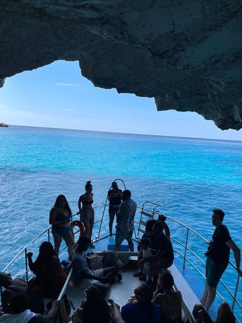 zakynthos-half-day-tour-of-shipwreck-blue-caves-xigia