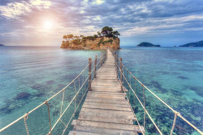 zakynthos-marathonisi-cameo-island-and-keri-caves-tour