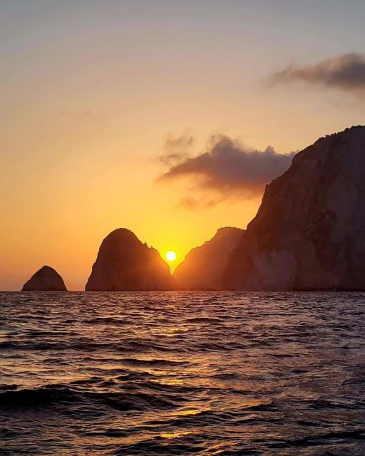 zakynthos-mizithres-sunset-cruise-with-swimming-turtles