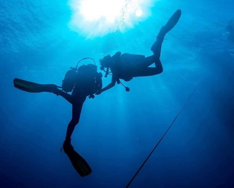 zakynthos-scuba-diving-experience-with-underwater-photos