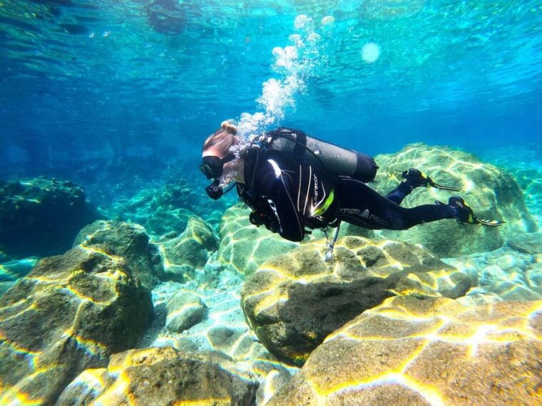zakynthos-scuba-diving-experience-with-underwater-photos