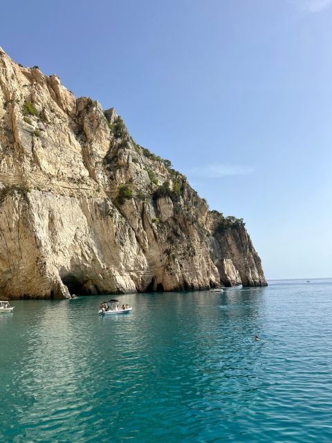 zakynthos-turtle-island-keri-caves-glass-bottom-boat-tour