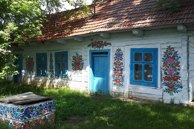 zalipie-private-tour-from-krakow-the-painted-village