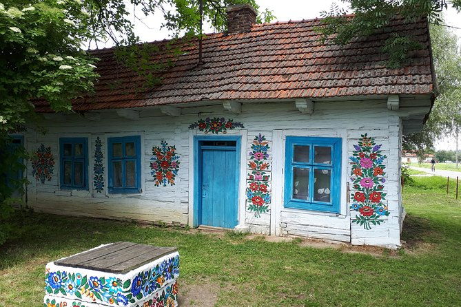 zalipie-private-tour-from-krakow-the-painted-village