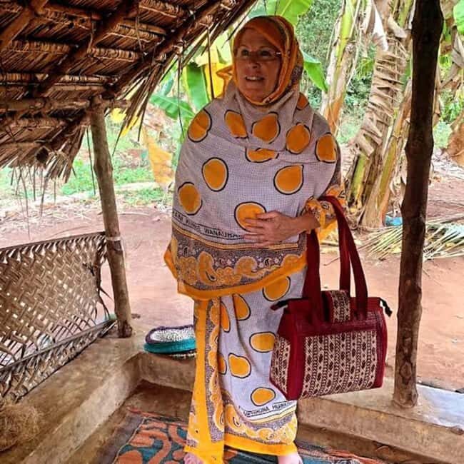 Zanzibar: Culinary, Kanga, and Kanzu Fashion Tour - Exploring Zanzibar’s Cultural Heart: A Deep Dive into the Tour