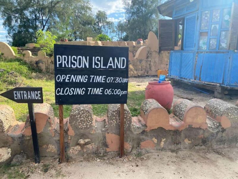 Zanzibar: Explore Prison Island, tortoises and Jozani forest - Practical Tips