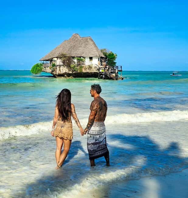 Zanzibar: Jozani Forest + Rock Restaurant - Discovering Jozani Forest