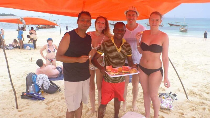 Zanzibar: Nakupenda Sandbank and Prison Island Tour & Lunch - The Itinerary in Detail
