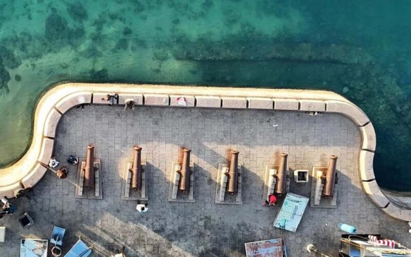 Zanzibar: Prison island and night food market day tour - Exploring Prison Island: History and Giant Tortoises  