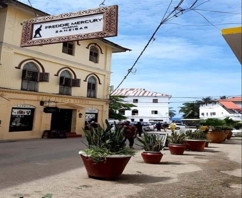 Zanzibar: Prison Island and Stone Town tour - Who Is This Tour For?