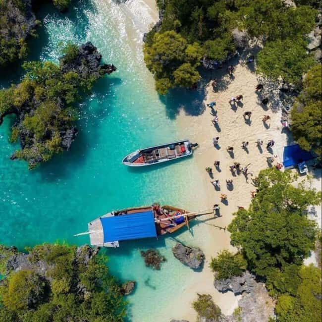 ZANZIBAR: Safari Blue Honeymoon tour - Key Points