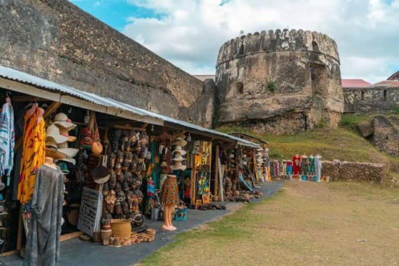 Zanzibar: Spice farm, stone town and the rock restaurant. - Final Words