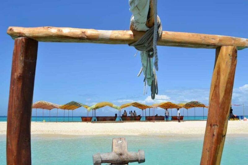 Zanzibar: Stone Town and Nakupenda Sand Bank with Lunch - Exploring Zanzibar: What to Expect from the Tour  