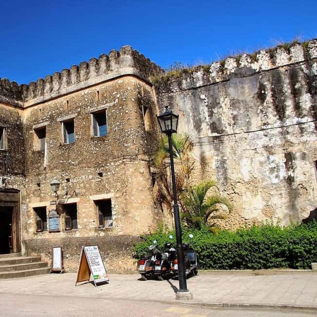 Zanzibar: Stone Town, Burterfly Center and Sea Turtles Tour - Salaam Caves and the Turtle Encounter: An Off-the-Beaten-Path Adventure