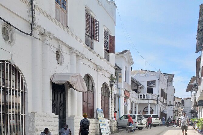 Zanzibar Stone Town: Historical Walking Tour With a Local Guide - The Sum Up