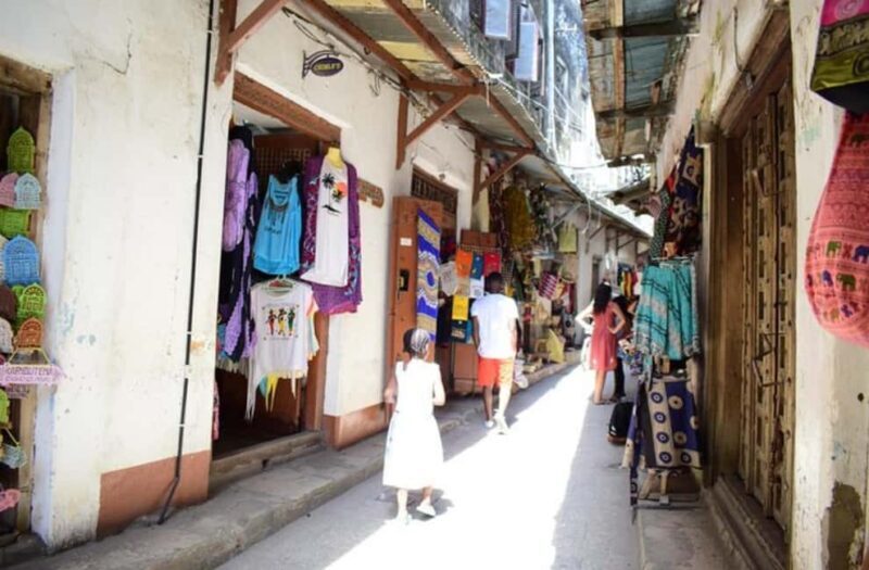 Zanzibar: Stone town tour, Prison island & night food market - Final Thoughts: Who Should Book This Tour?