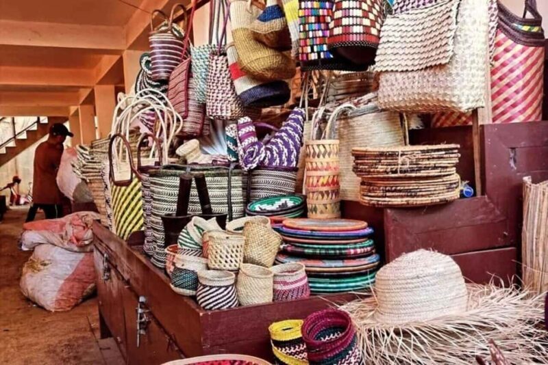 Zanzibar: Stone Town Walking Tour with Shopping & Urojo - Key Points