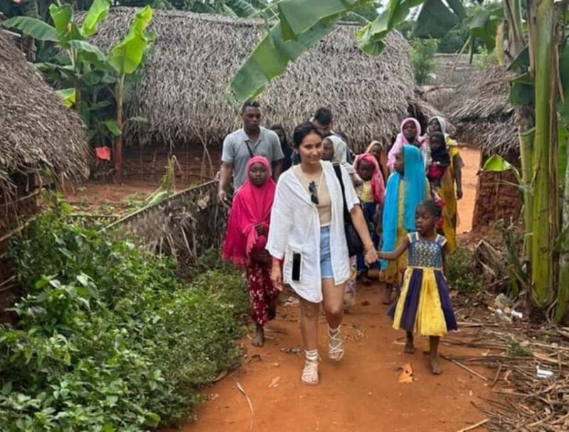 Zanzibar: Village Tour and Maalum Cave with Swimming - Local Livelihoods: Seaweed Farming and Artisans