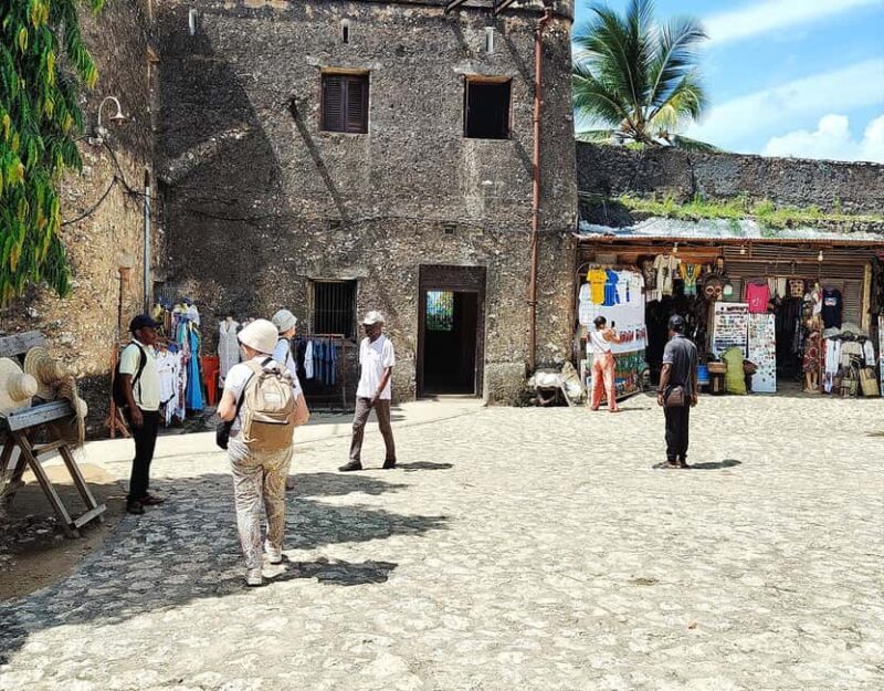 Zanzibar:Prison Island, Nakupenda & Stone Town Tour with BBQ - Key Points  
