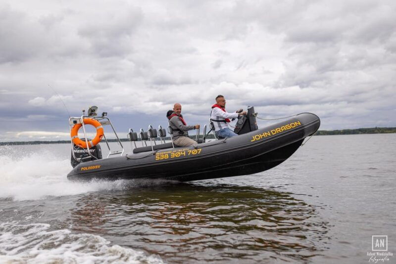 zegrze-thrilling-speedboat-adventure-on-zegrze-lake