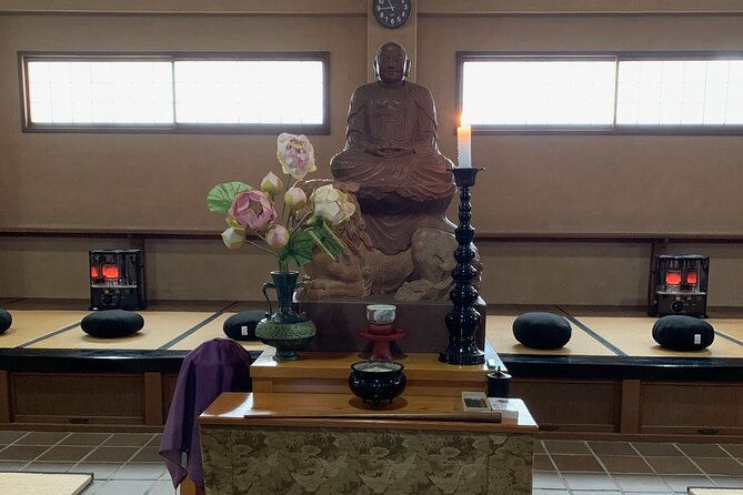 zen-meditation-and-higashiyama-temples-walking-tour