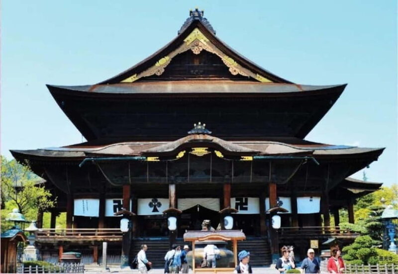 Zenkoji Tour and Tea Experience with 'Shukubo' Temple Stay - A Closer Look at the Itinerary and What You’ll Experience