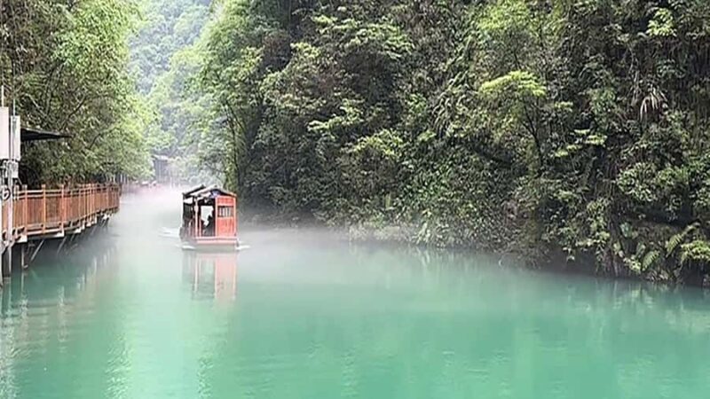 Zhangjiajie 1-day Glass Bridge &Furong Town Private Day Trip - FAQ