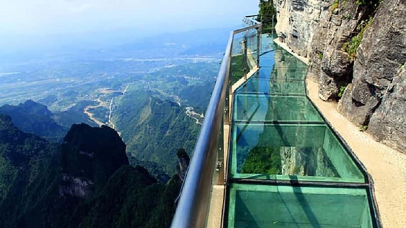 Zhangjiajie 1 Day Tour Glass Bridge & Tianmen Light Show - Key Points