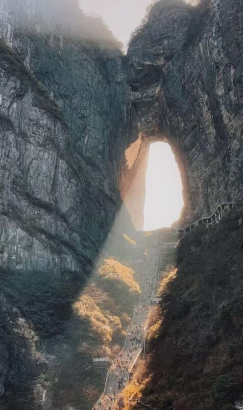 Zhangjiajie Day Tour: Avatar Mountain & Tianmen Night Views - Key Points