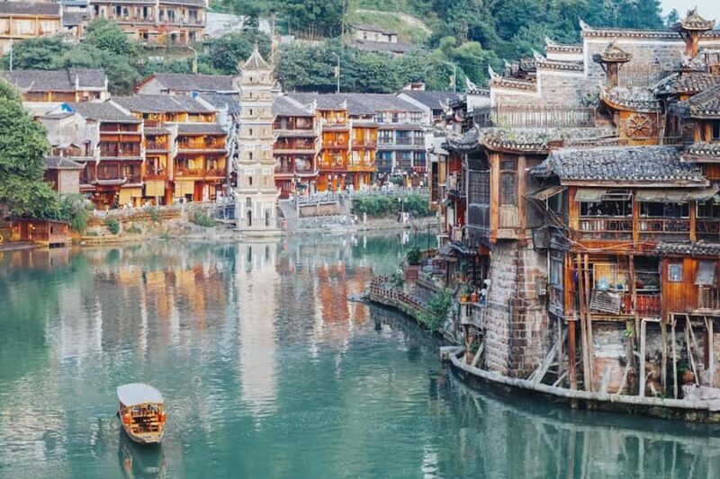 Zhangjiajie: Furong & Fenghuang Ancient Towns Day Tour - Practical Tips & Considerations