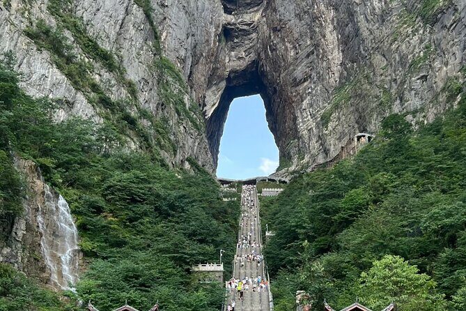 Zhangjiajie Tianmen Mountain Forest Park Day Tour - Key Points
