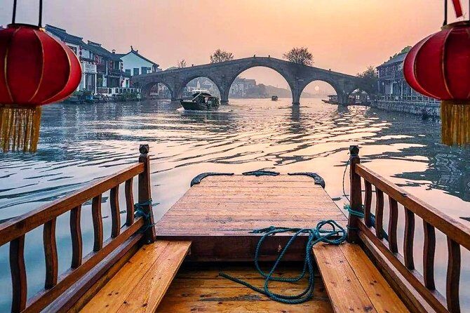 Zhujiajiao Ancient Water Town Private Tour and Maglev Train Experience - Experience Breakdown: From Old Town to High-Speed Modernity