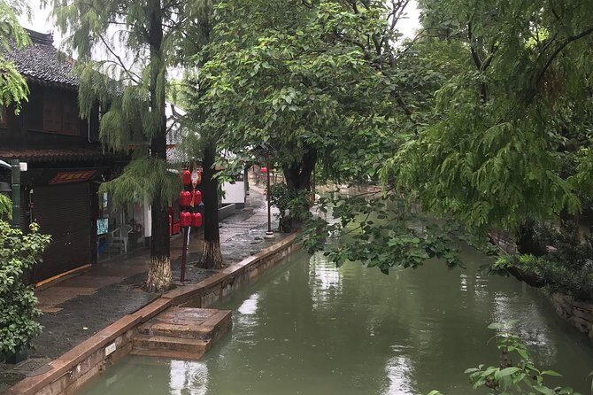 Zhujiajiao Water Town Day Tour - Key Points