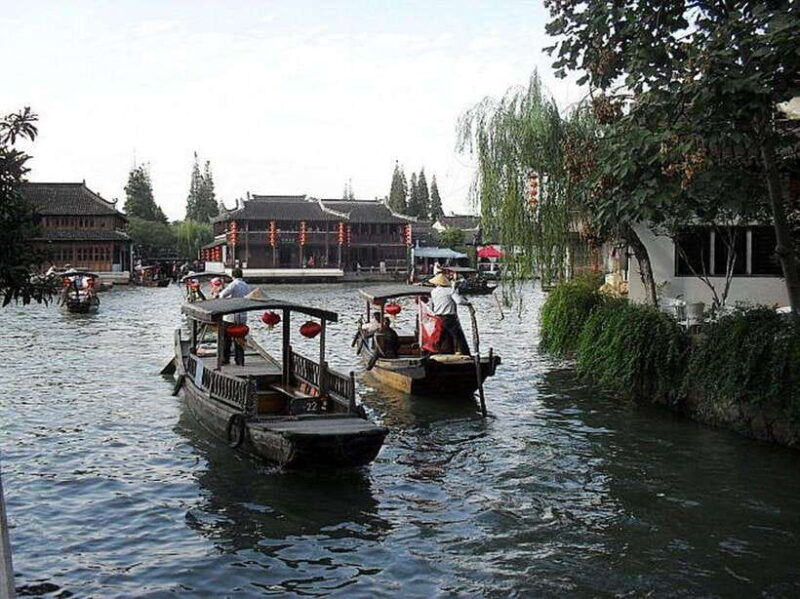 zhujiajiao-water-town-private-tour-with-night-river-cruise
