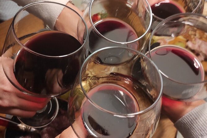 zinfandel-wine-tasting-storytelling-with-dalmatian-food