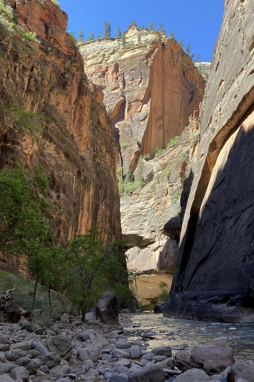 zion-national-park-the-famous-narrows-river-trail-hike