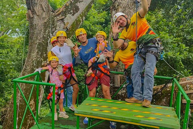 zipline-at-skyline-canopy-tour-guanacaste-costa-rica