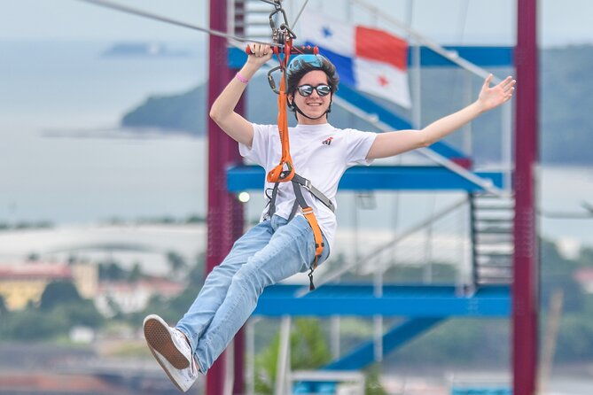 zipline-in-panama-city