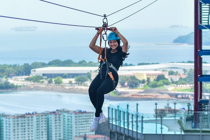 zipline-in-panama-city