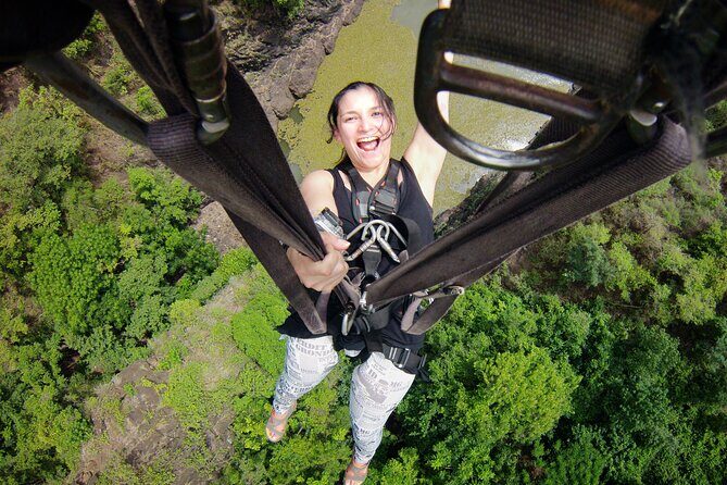 Zipline (Zimbabwe) - An In-Depth Look at the Zimbabwe Zipline Tour