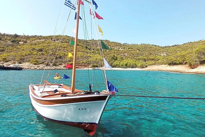 zoe-electric-boat-daily-cruises