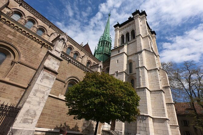 zombie-chase-in-geneva-exploration-game-and-tour-2