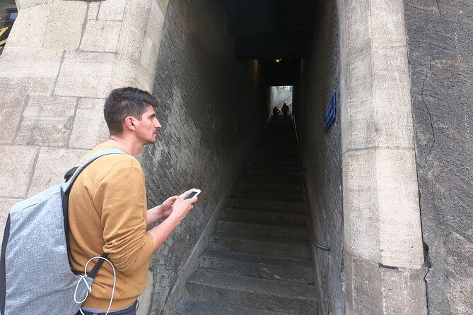 zombie-chase-in-geneva-exploration-game-and-tour